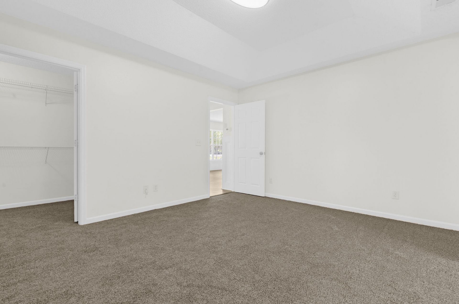207 Amy Drive Photo 17