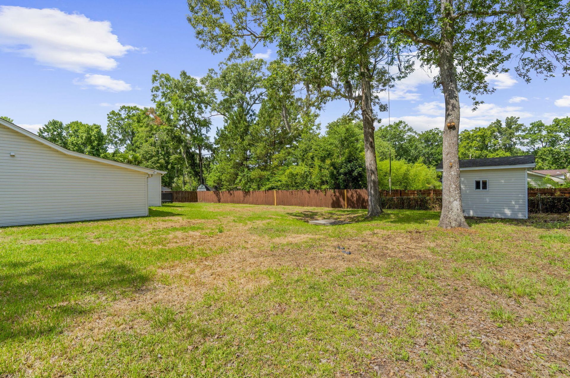 207 Amy Drive Photo 37