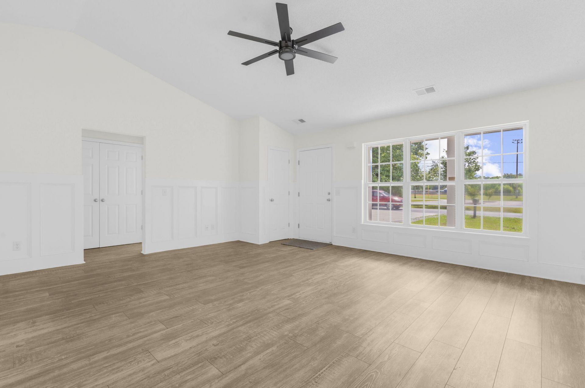 207 Amy Drive Photo 5