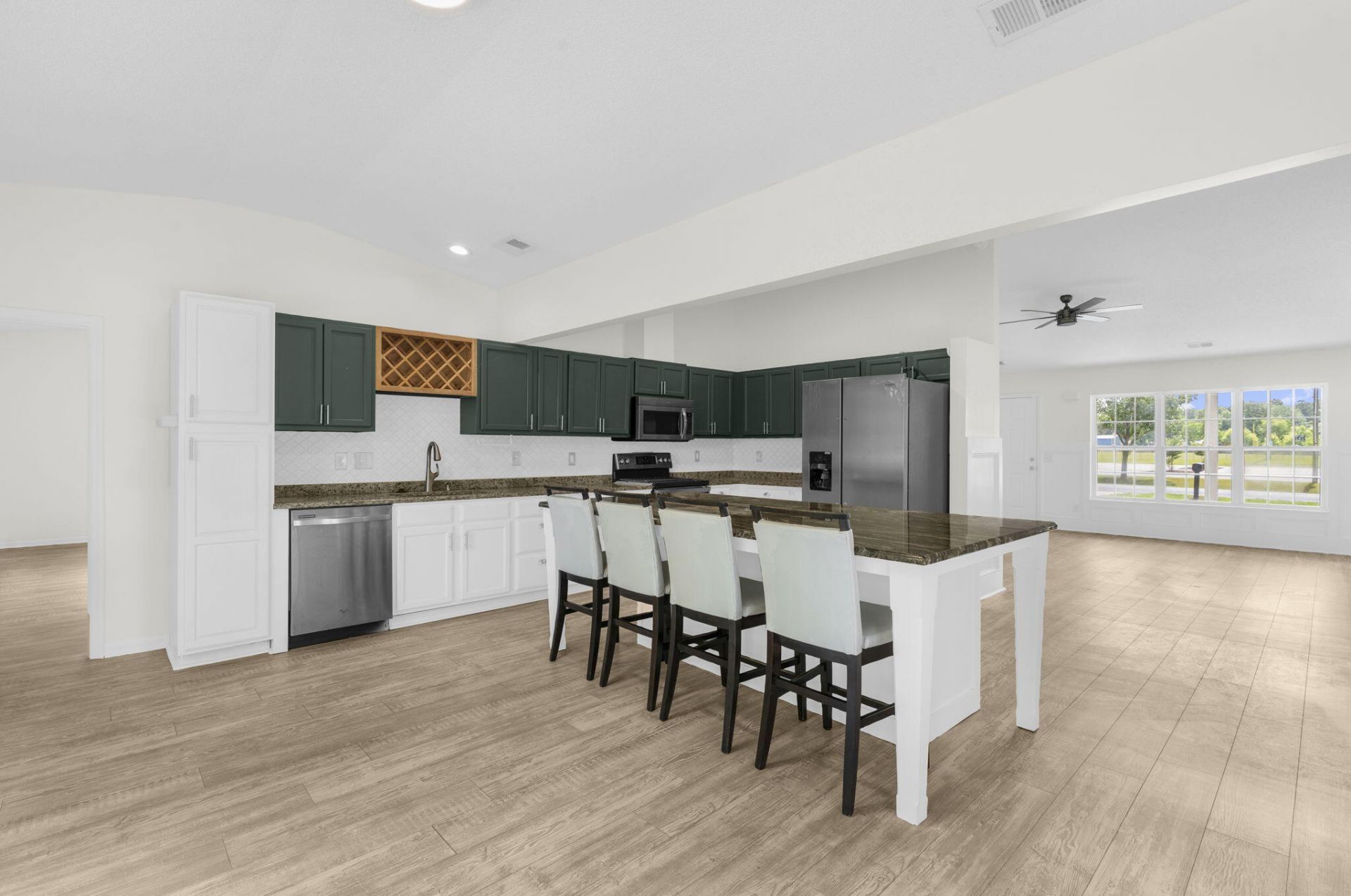 207 Amy Drive Photo 8