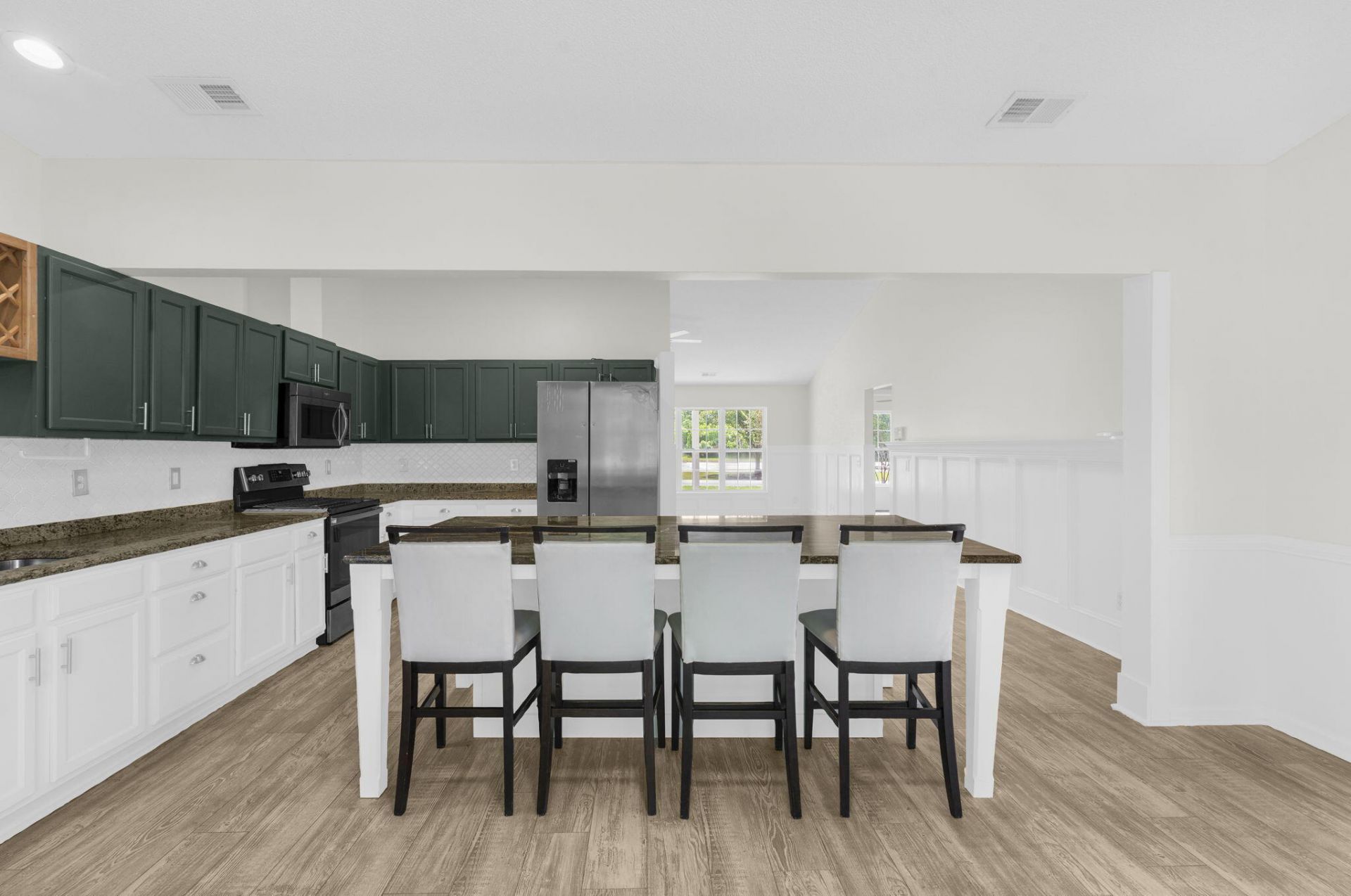 207 Amy Drive Photo 9