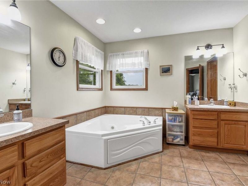 10615 N Elyria Road, West Salem, OH 44287 Photo 36
