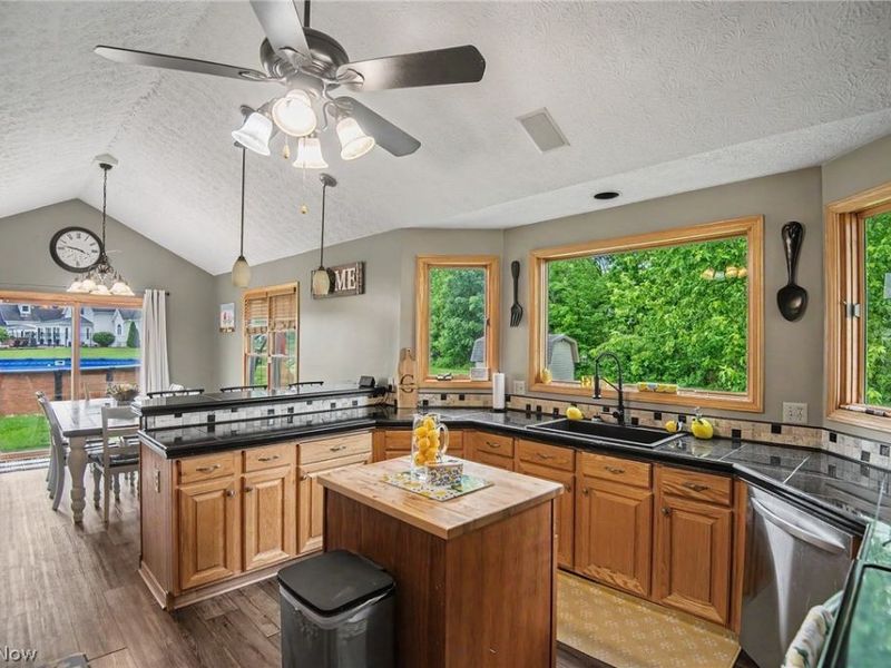 1107 Shannon Lane, Salem, OH 44460 Photo 8