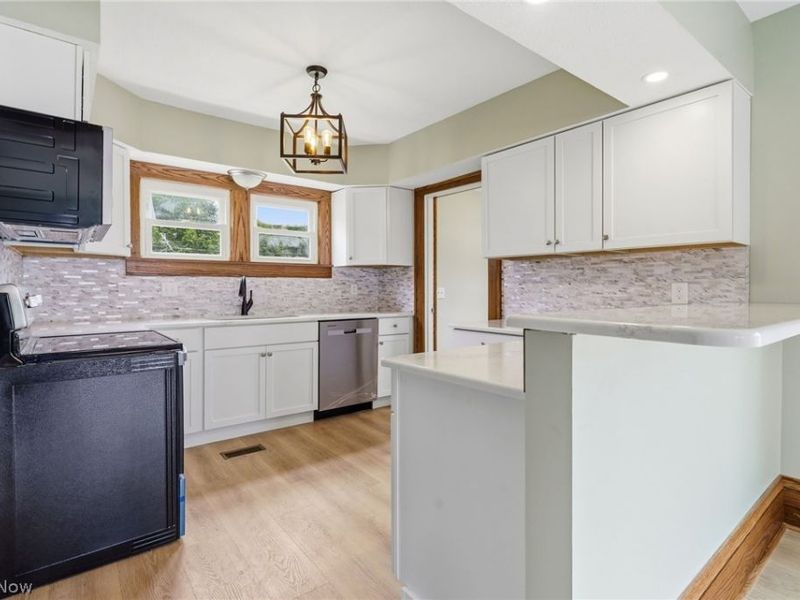 324 E Line Street, Minerva, OH 44657 Photo 12