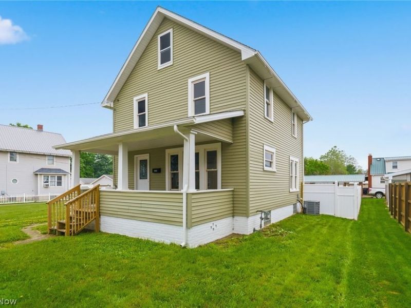 324 E Line Street, Minerva, OH 44657 Photo 3