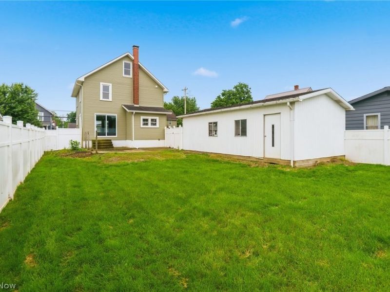 324 E Line Street, Minerva, OH 44657 Photo 6