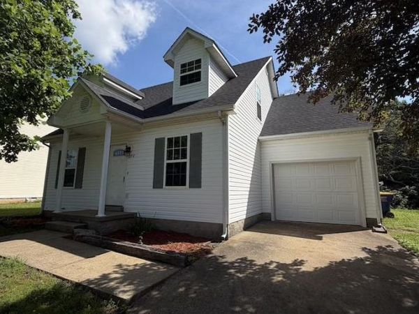 272 Rosie Court , Bowling Green, KY 42103