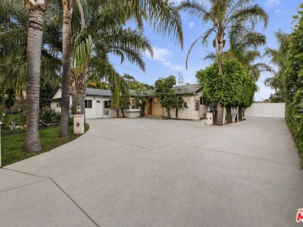 13530 Beaver Street, Sylmar, CA 91342
