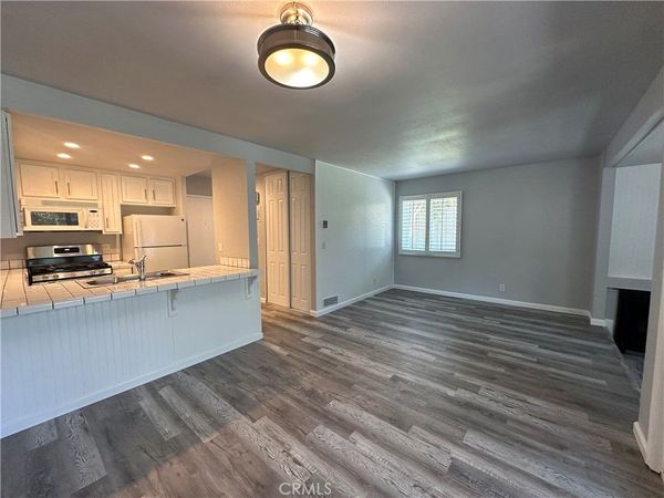 17072 Pacific Coast Highway, Unit 93, Huntington Beach, CA 92649