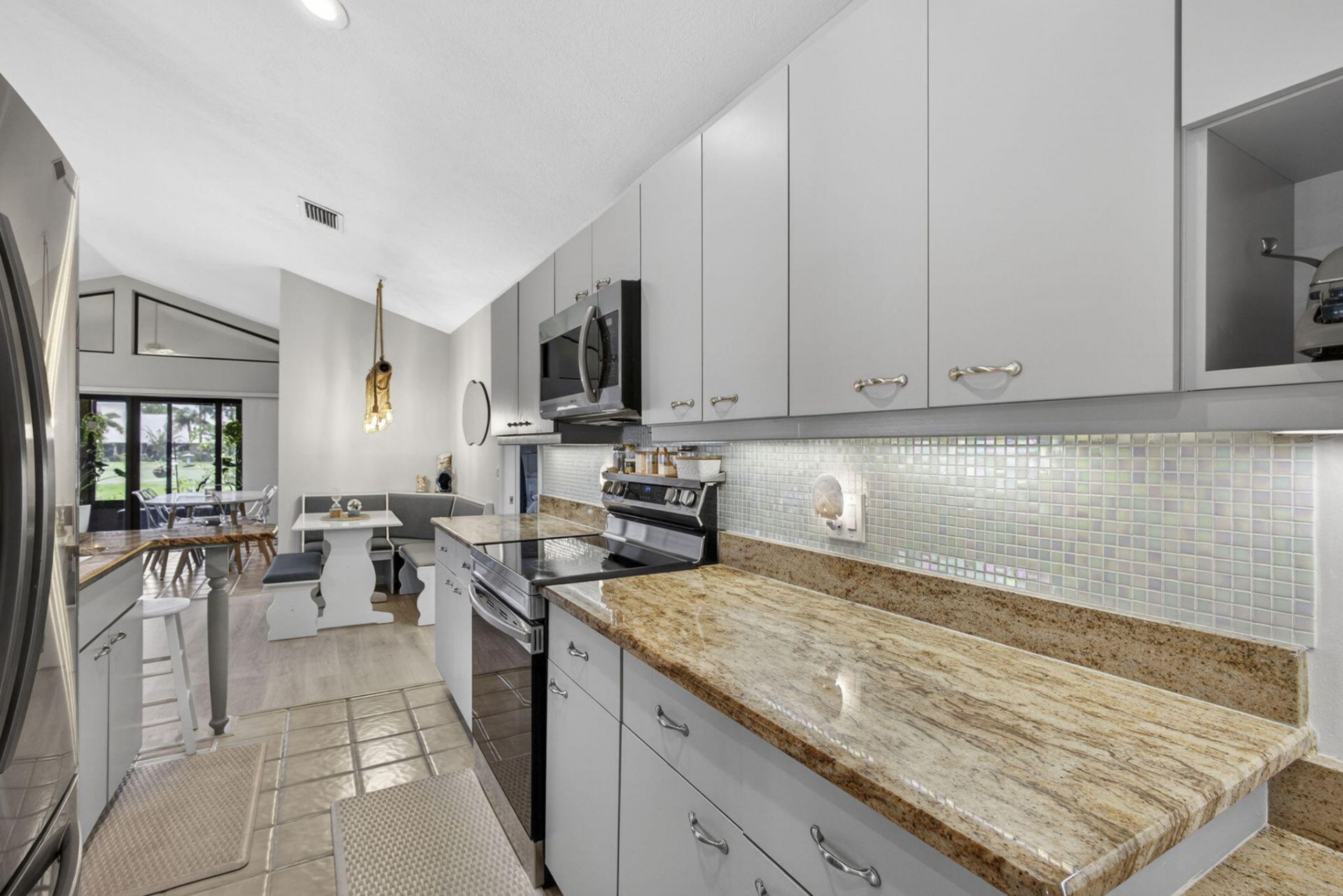 5954 SE Franklin Place, Hobe Sound, FL 33455 Photo