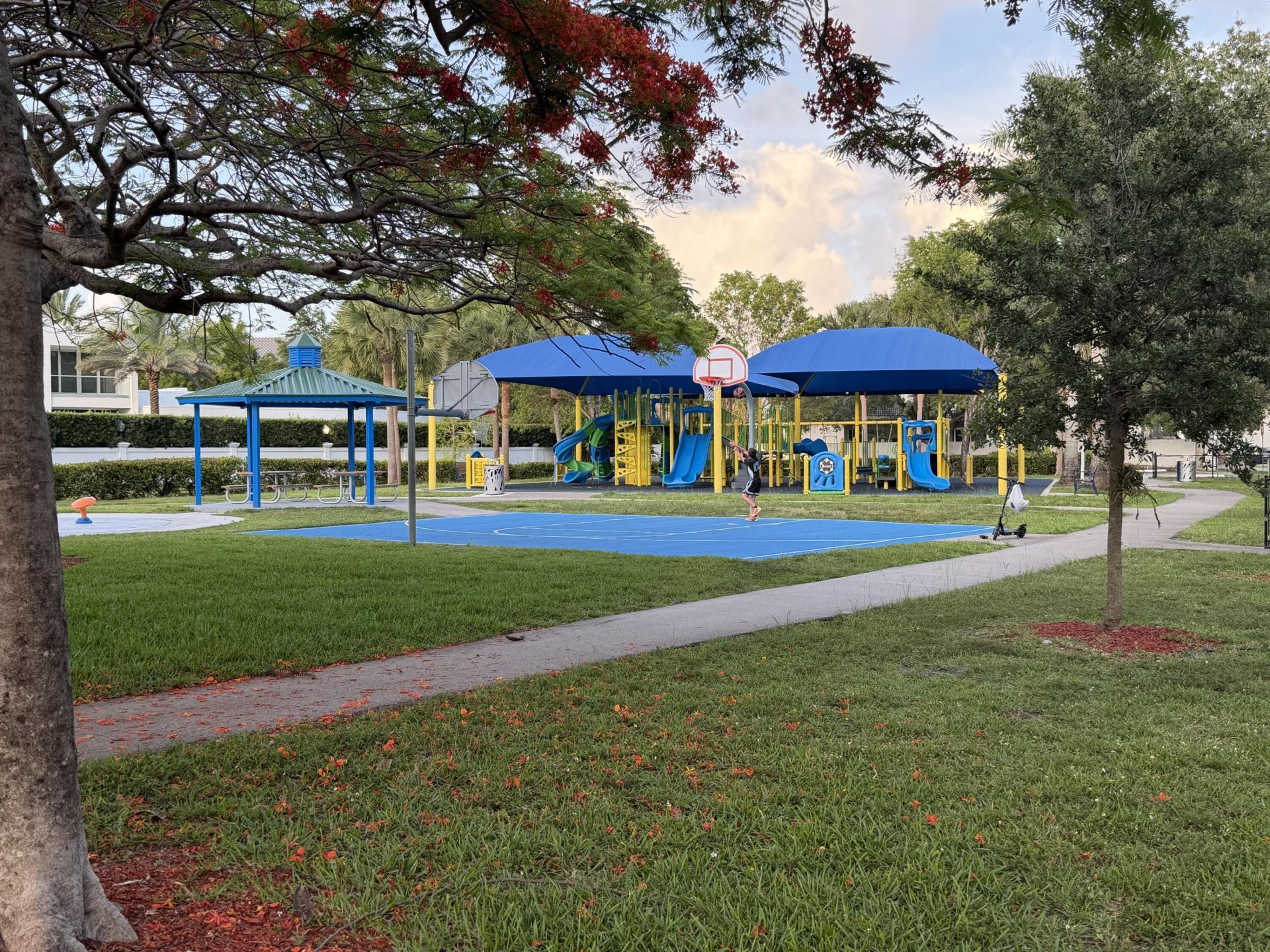 4040 N Hills Drive, Unit 35, Hollywood, FL 33021 Photo