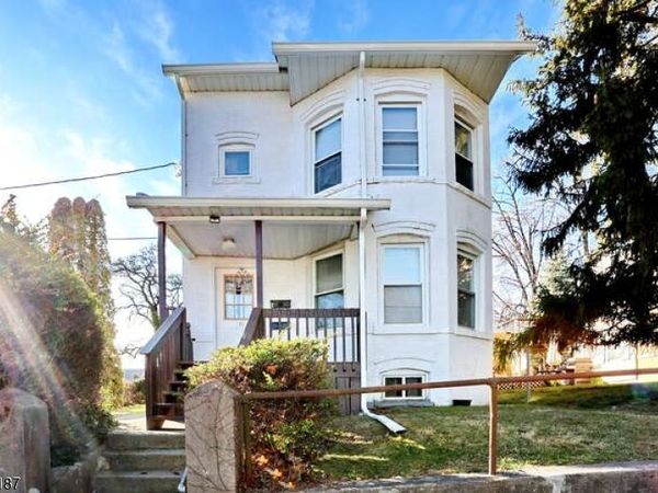 68 Mohawk Ave, Unit 2, Hawthorne, NJ 07506