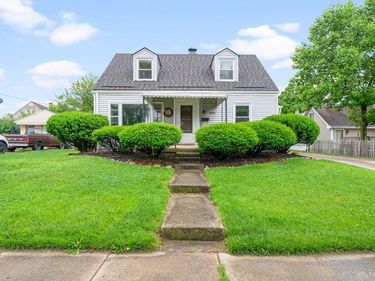 1909 E Bataan Drive, Kettering, OH 45420