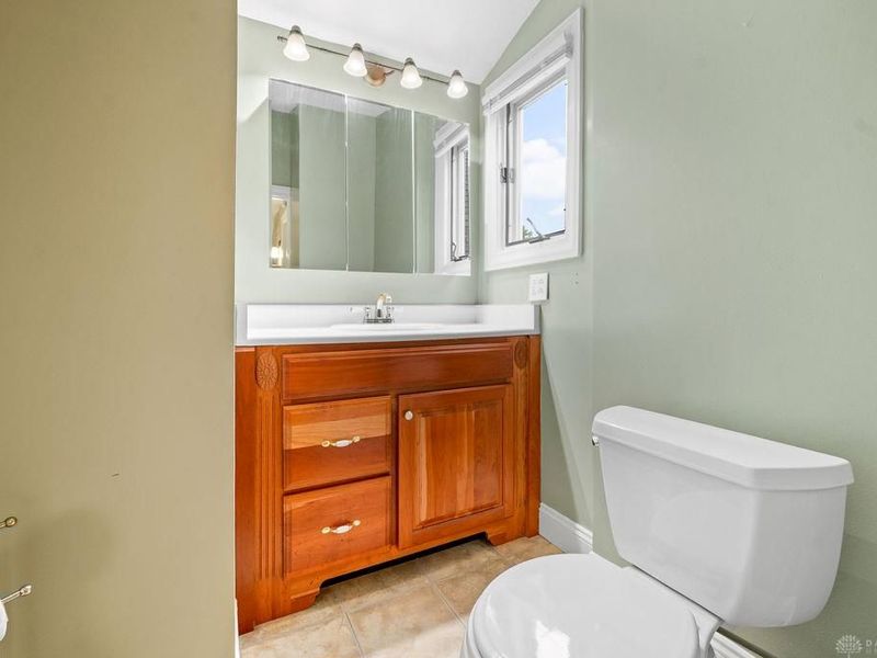 1909 E Bataan Drive, Kettering, OH 45420 Photo 35