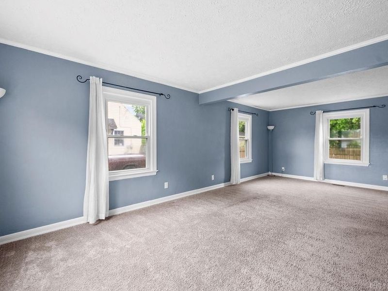 1909 E Bataan Drive, Kettering, OH 45420 Photo 5