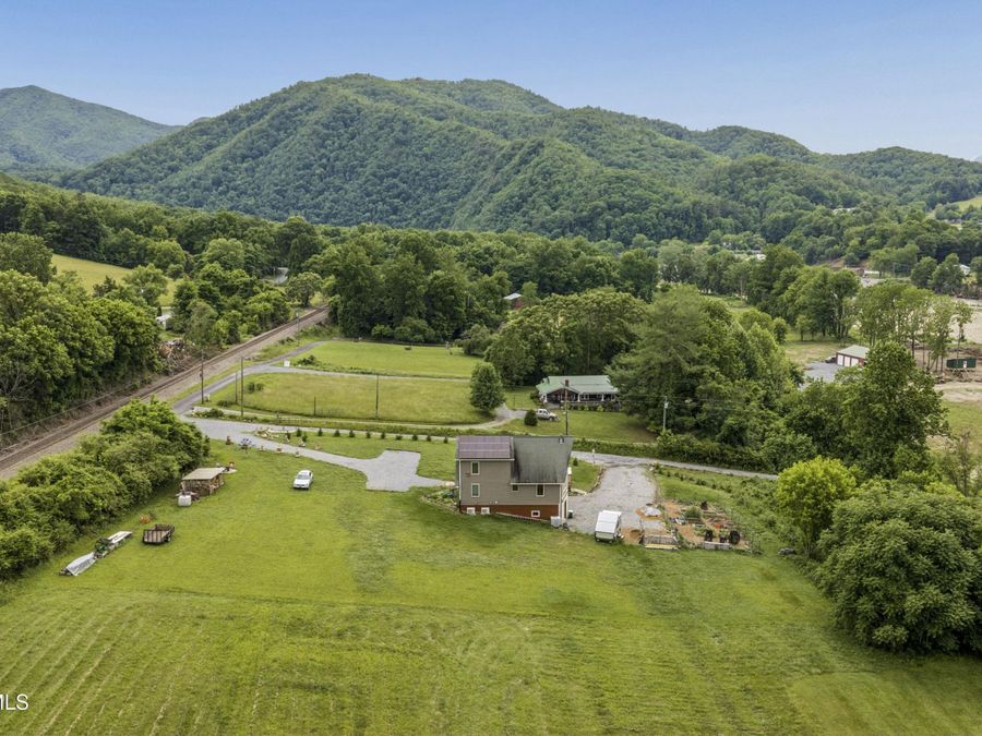 Property Image 103