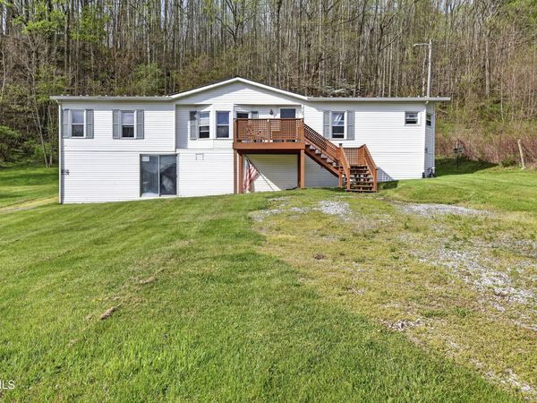 2122 Wren Lane, Marion, VA 24354