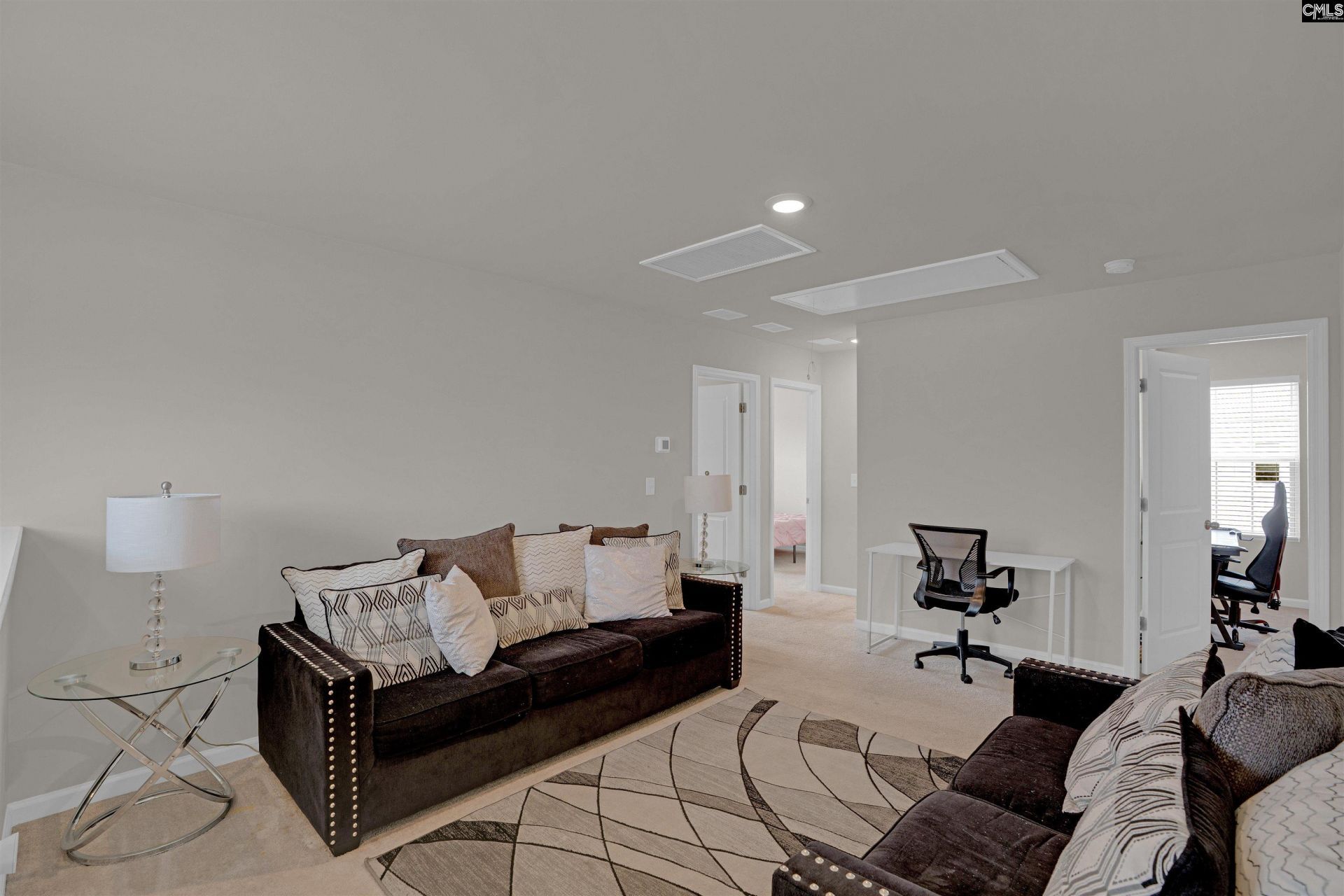 71 Redwing Drive Photo 22