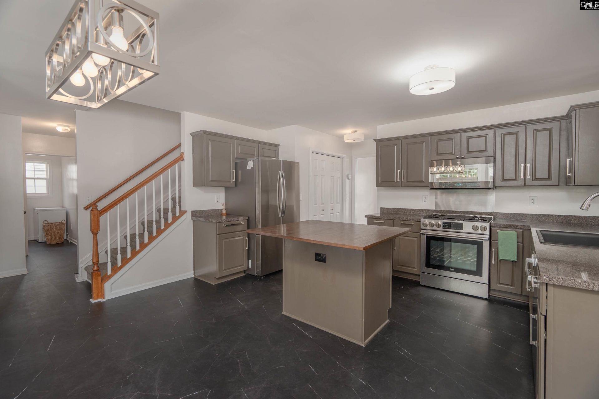 173 Oldtown Drive Photo 6