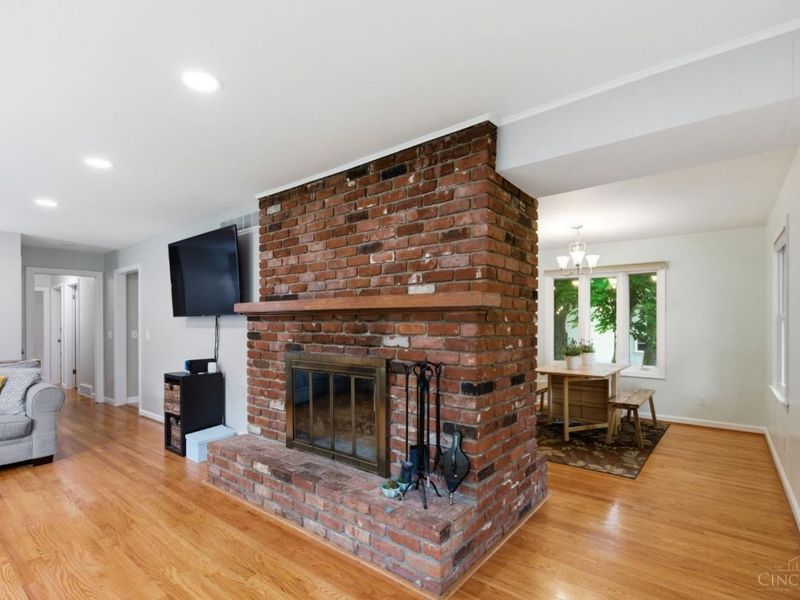 1204 Forest Court, Wyoming, OH 45215 Photo 15
