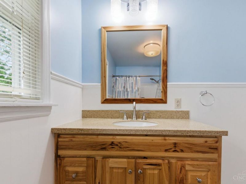 1204 Forest Court, Wyoming, OH 45215 Photo 20