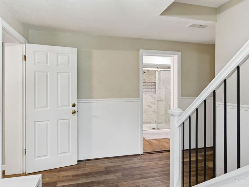 1204 Forest Court, Wyoming, OH 45215 Photo 24