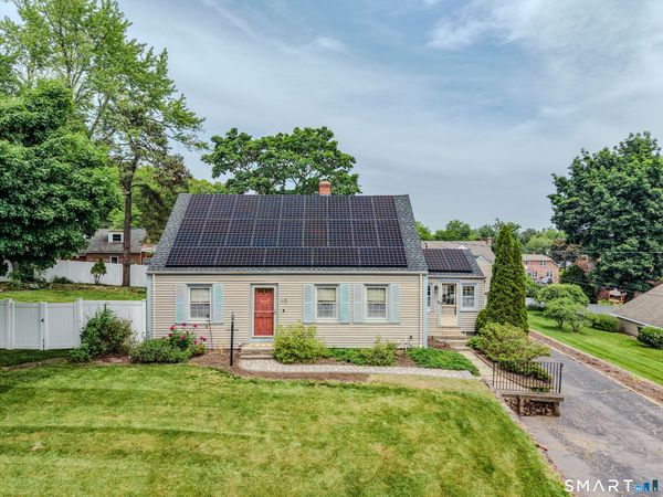 10 Manning, Windsor Locks, CT 06096