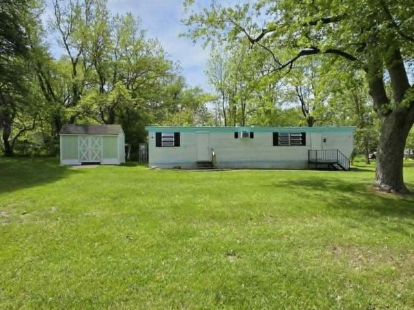 8386 Willow Drive, Lyons, MI 48851