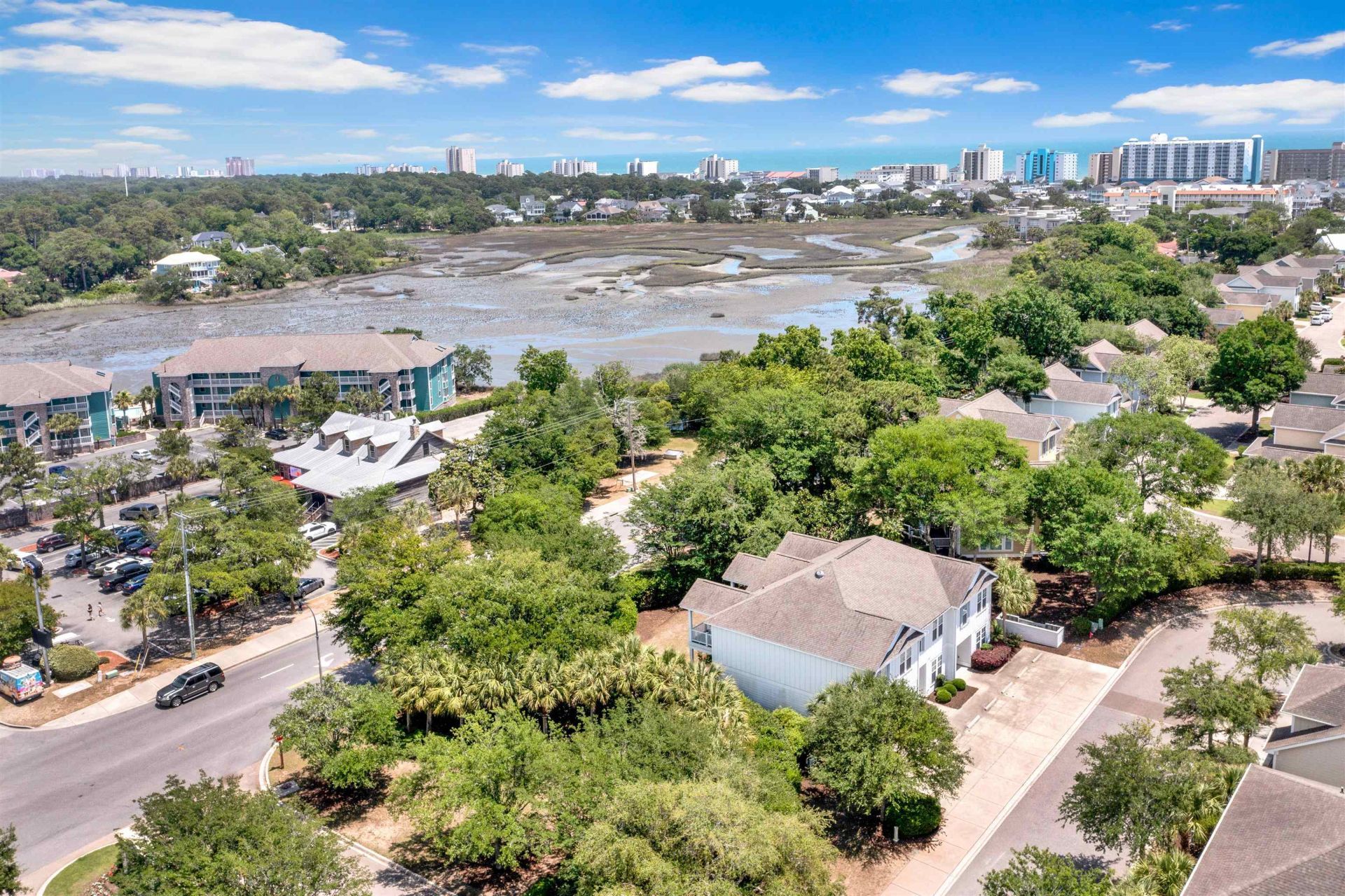 730 Madiera Dr. Photo 31