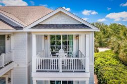 730 Madiera Dr. photo 4