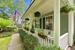 1421 Swamp Fox Lane photo 4