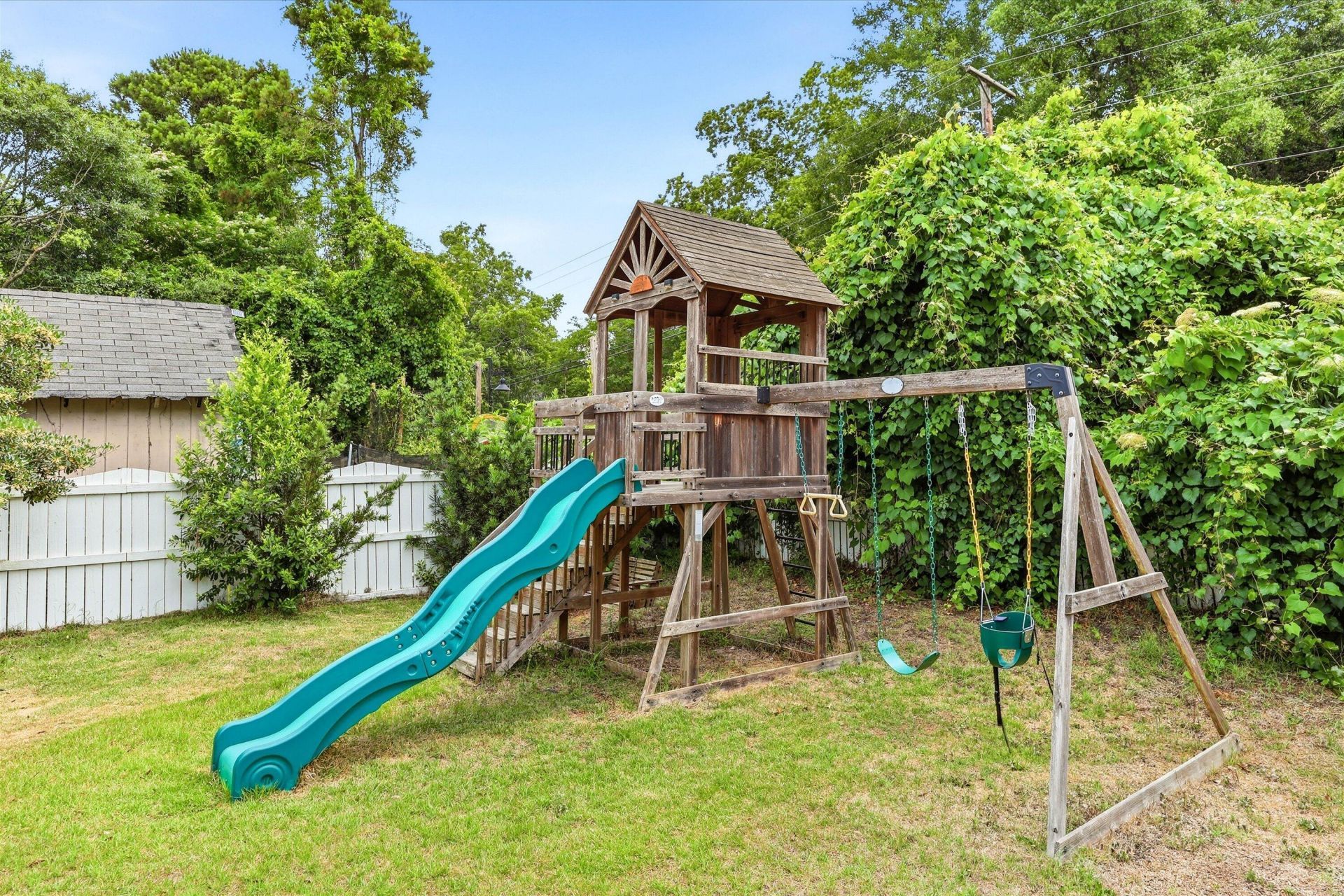 1421 Swamp Fox Lane Photo 31