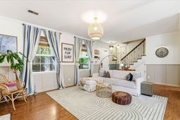 1421 Swamp Fox Lane photo 4