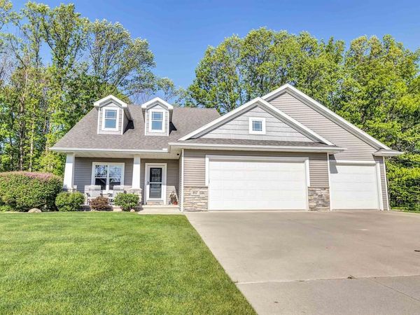 817 WOODROW STREET, Denmark, WI 54208