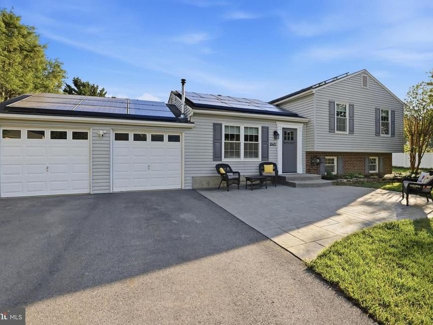 10405 Carlyn Ridge Road, Damascus, MD 20872 Main Photo