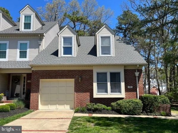406 WILLIAMSBURG COURT, MARLTON, NJ 08053