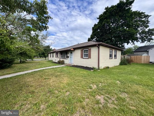 54 WARWICK ROAD, STRATFORD, NJ 08084