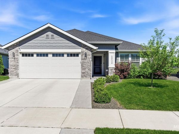 5934 W Hamm Ln, Eagle, ID 83616