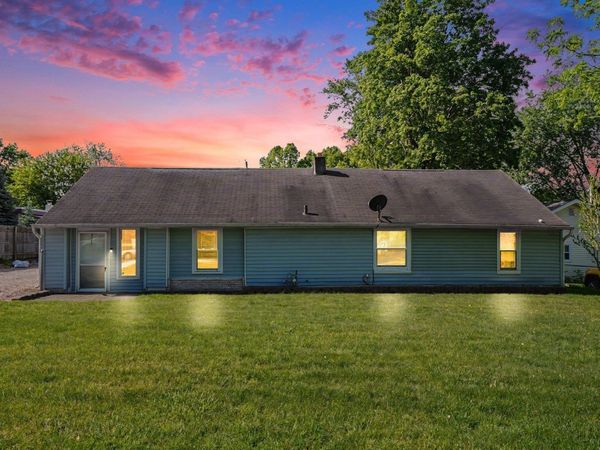 19948 Elizabeth Street, South Bend, IN 46637