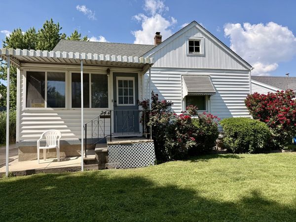 244 E Pierson Avenue , Decatur, IL 62526