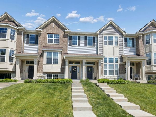 2993 Henley Lane , Naperville, IL 60540
