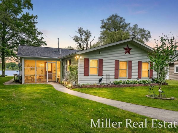 2801 Lower Lake Road, Hastings, MI 49058