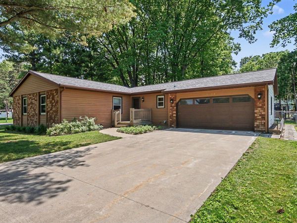 4102 Meadowfield Street, Hudsonville, MI 49426
