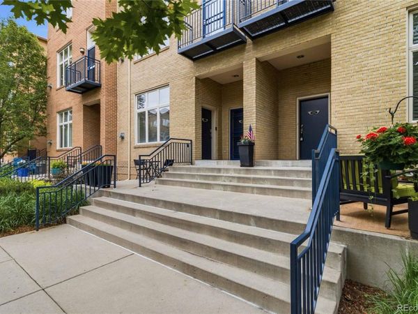 190 Roslyn Street , Unit 1306, Denver, CO 80230