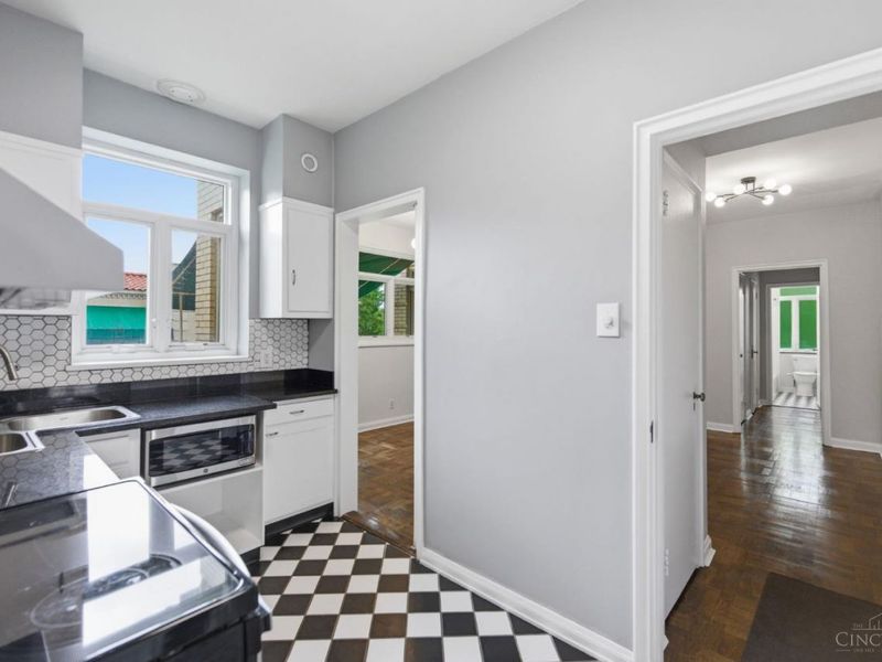 2372 Madison Road, Unit W3D, Cincinnati, OH 45208 Photo 18