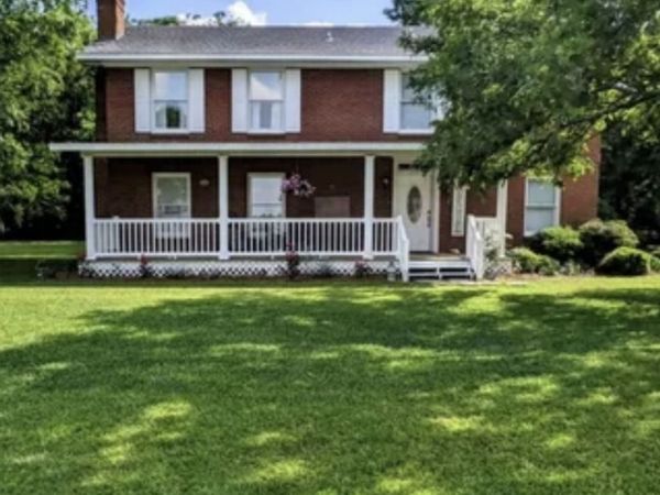 164 W Myra Street, Alma, GA 31510