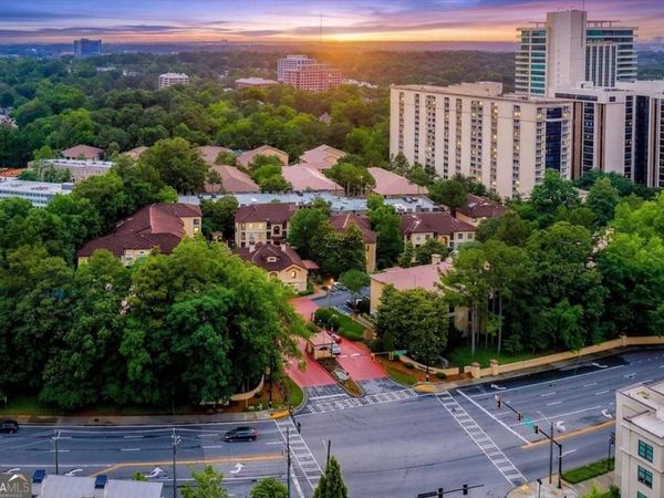 3777 Peachtree Road NE, Unit 923, Atlanta, GA 30319