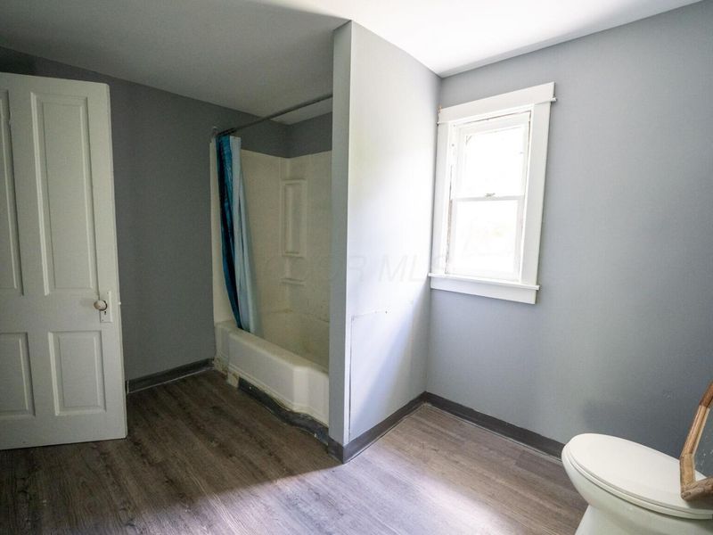 1521 Manchester Avenue , Columbus, OH 43211 Photo 14