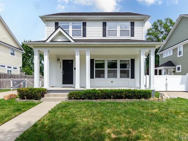 3280 Royal Avenue , Berkley, MI 48072