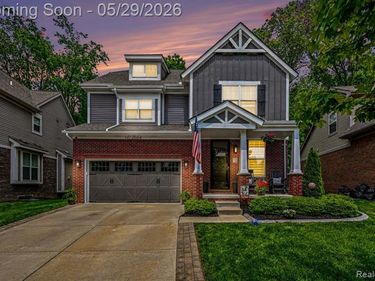28614 Cottage Lane, Lyon Twp, MI 48165